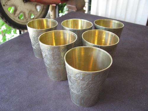 A SET OF 6 VINTAGE SOLID BRASS GOBLETS  @ CRRAAAZZY R1 START