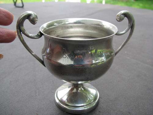 A VINTAGE SILVER PLATED TROPHY.... 1966 SA CHAMPIONS VAAL JUNIOR EIGHTS @CRAZY R1 START