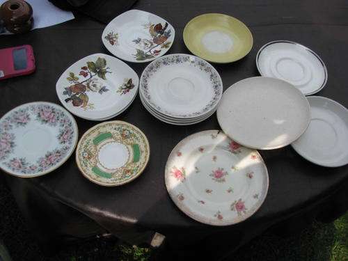 A JOBLOT OF 14 SIDE PLATES AND SAUCERS  @CRRAAAZY R1 START