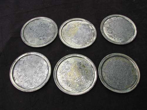 A SET OF LOVELY VINTAGE SILVER PLATED COASTERS WITH RED FELT BACKING...ENGLAND @CRAZY R1 START