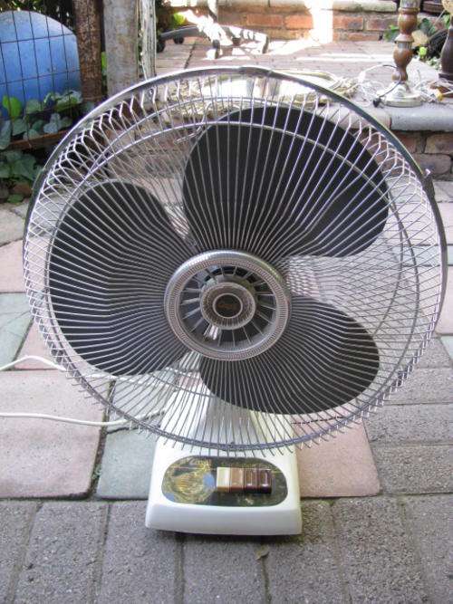 A CAPIL OSCILLATING FAN .@CRAZY R1 START