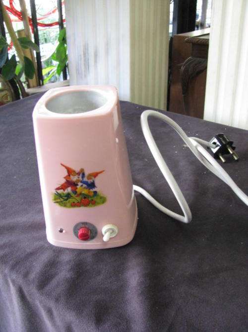 blast from the past !!!!! A PIFCO BABY'S BOTTLE WARMER... 1970'S   @CRAZY R1 START