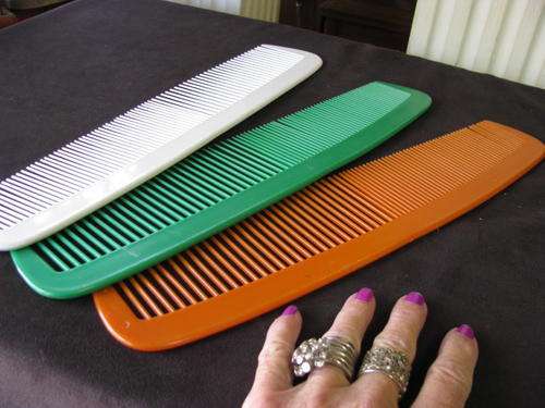 3 HUUUUGE VINTAGE COMBS.... STUNNING DECOR ITEMS ..BID EACH  @CRAZY R1 START