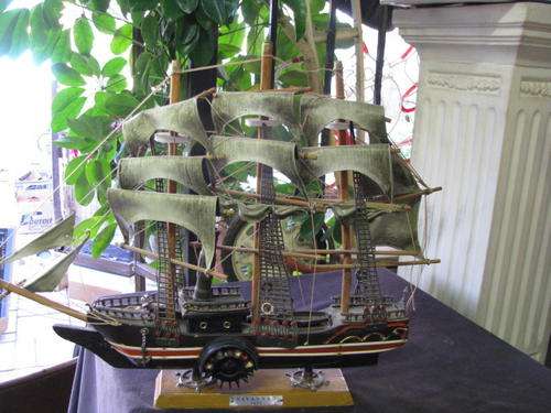 GORGEOUS VINTAGE LARGE MODEL SHIP...THE SAVANNAH 1819...GOOD QUALITY PIECE @CRAZY R1 START