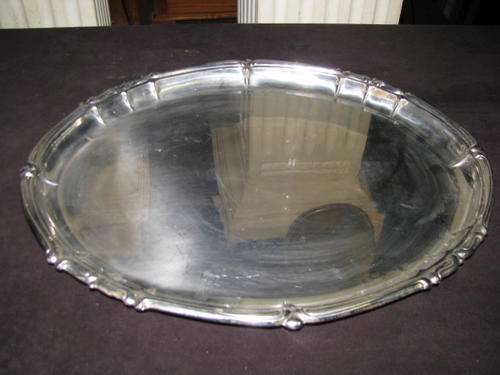 A LARGE LOVELY OLD OVAL TRAY PERFECT TO SERVE YOUR GUESTS FROM @CRAZY R1 START