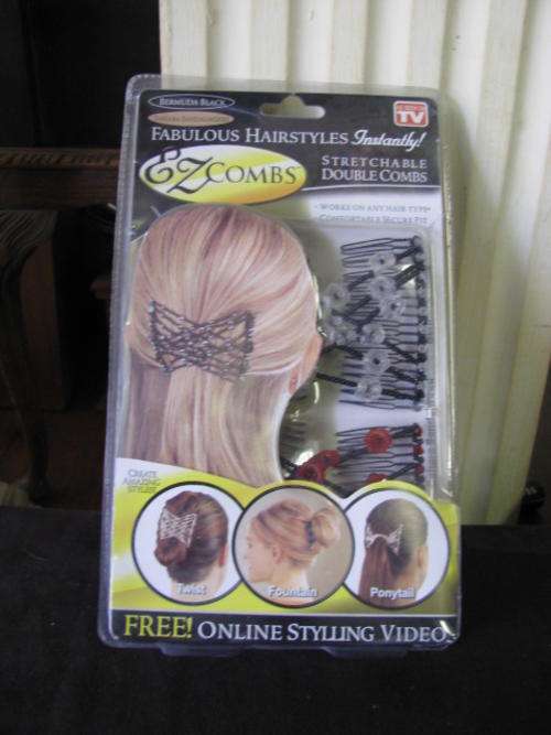 FABULOUS HAIRSTYLES INSTANTLY.... STRETCHABLE HAIR COMBS... UNUSED CONDITION@CRAZY R1 START