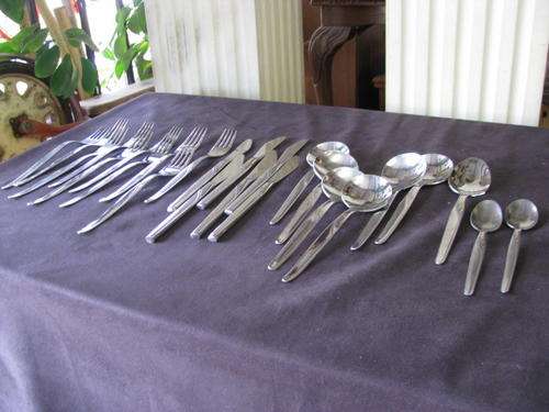 A PART SET OF HARMONY  CUTLERY... 25 PIECES..BID EACH  @ CRAZY R1 START