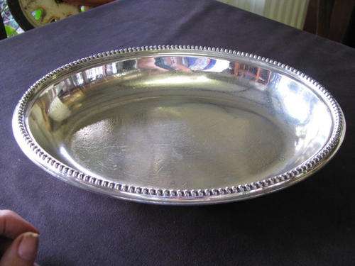 A GORGEOUS VERY OLD SILVER PLATED HEAVY OVAL BOWL WITH DETAILED RIM @CRAZY R1 START