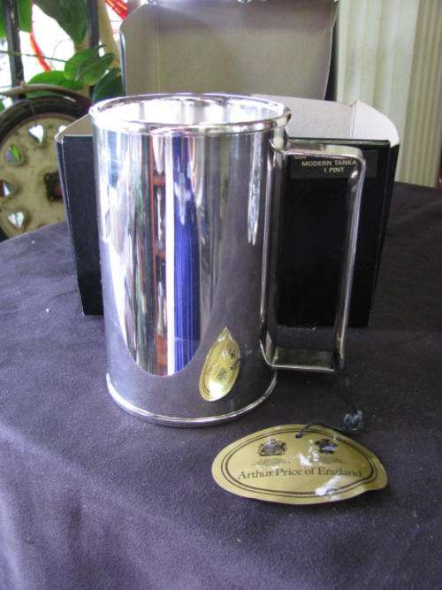 A VINTAGE ARTHUR PRICE OF ENGLAND TANKARD IN NEW CONDITION@ CRAZY R1 START