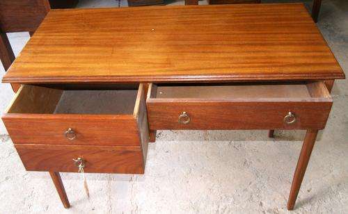 Mahogany 2 Drawer Office Table