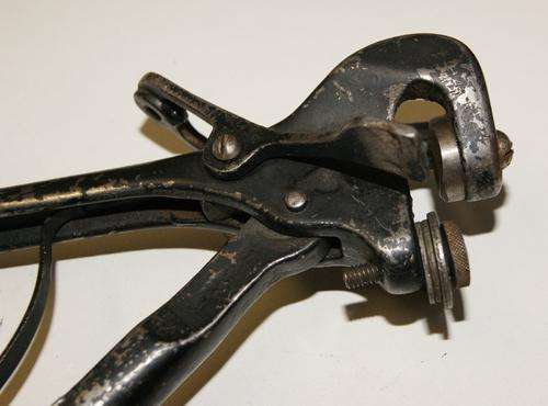 Antique Disston & Sons Monarch saw tooth setter