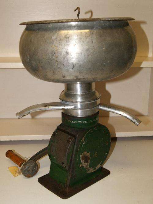 Antique Govenia 16 Cream Separator