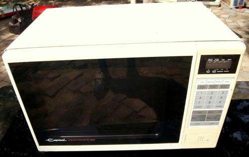 Episal Comptumatic 86E White 42L Microwave Oven