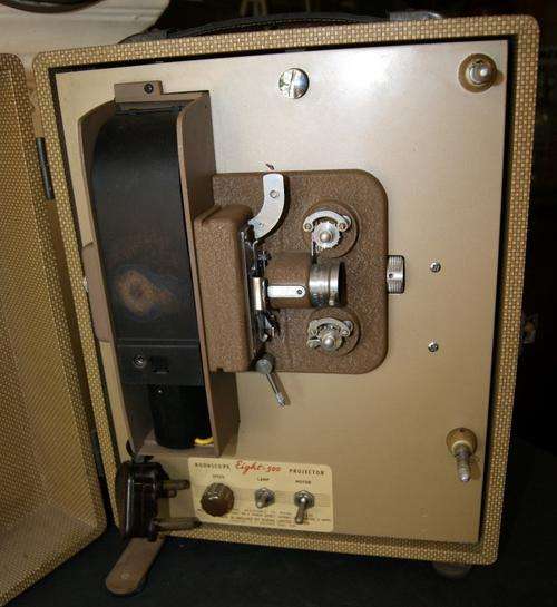 Vintage 1950's Kodak Kodascope Eight-500 8mm Movie Projector