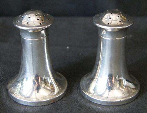 Vintage 1929 Birmingham Hallmarked Silver Pair Salt Cellars - 74.2gms