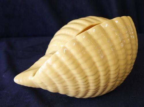 Vintage Ceramic Yellow Large Conch