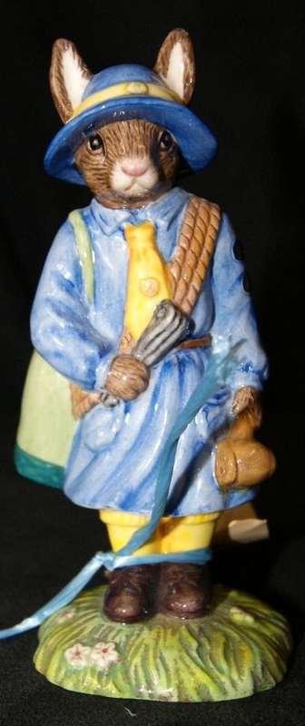 Royal Doulton Bunnykins Figure Girl Guide DB431