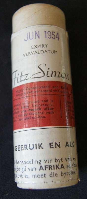 Vintage 1951 MEDICAL Fitzsimons Snake Bite Outfit in ORIGINAL Tin - incl. Serum, injections