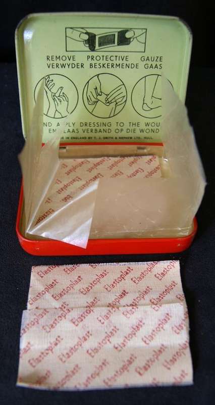 Vintage Elastoplast First Aid Dressings Tin - With Plasters