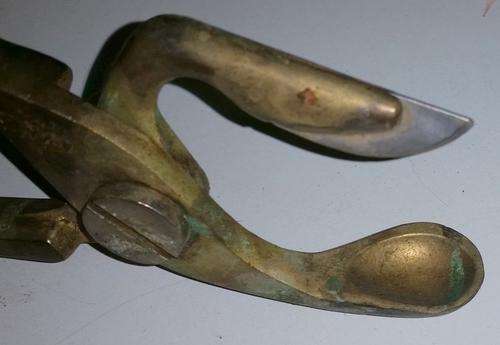 Vintage Cattle Emasculator with Removable Scalpel Blade