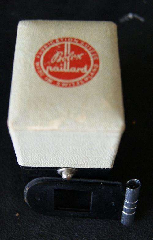 Vintage 1950's Bolex H16 Deluxe 16mm Movie Camera in Case