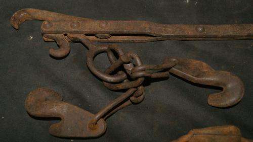 Vintage Cast Iron Barb Wire Lever Chain Fence Stretcher Tool