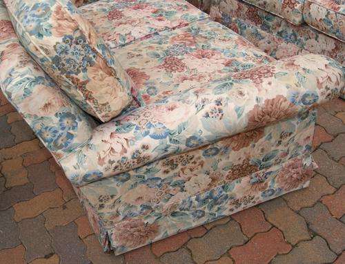Vintage 4 Piece Sanderson Couch Set 