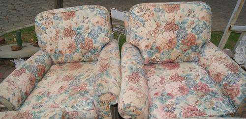 Vintage 4 Piece Sanderson Couch Set 