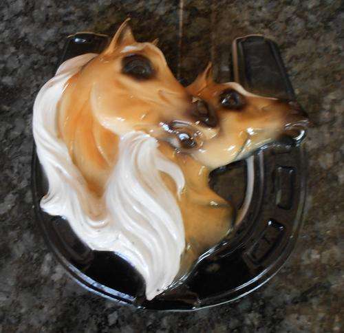 Fantastic Porcelain Horse Shoe Wall Plaque @ Crazy R1 Start