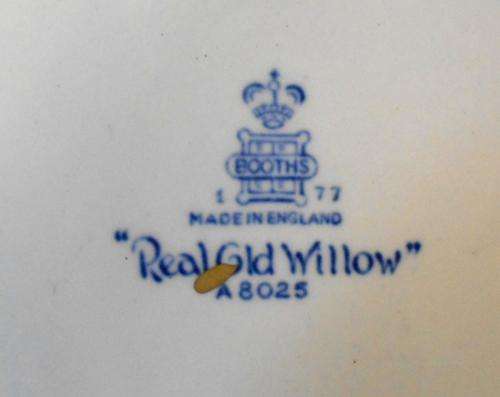 Vintage Booths Real Old Willow A8025 Blue with Gold Gilt Rim Hanging Plate