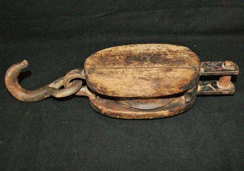 ANTIQUE WOOD BLOCK AND TACKLE @@@ LOW START