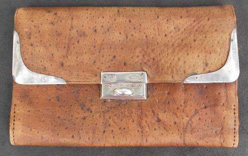 1910 Victorian London Hallmarked Sterling Silver Edged Leather Ladies Accordian Wallet