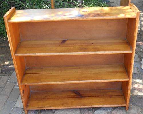 low Pine 4 Shelf Bookshelf