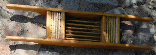 Vintage Oregon Bath Tub Soap and bath accessory caddy...fits over the bath