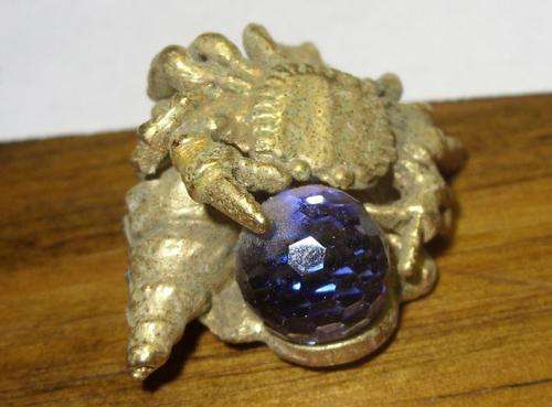 EXQUISITE SWAROVSKI CRAB