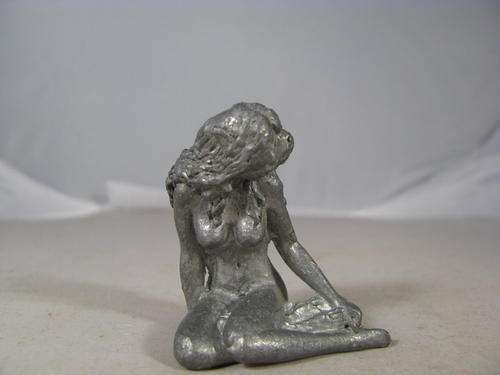 VERY OLD RISQUE LEAD FIGURINE @@@ CRAZY R1 START