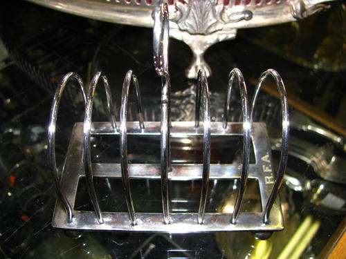 @%@% TOAST RACK ... GREAT QUALITY@%@%