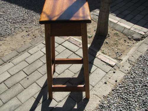 *** 1940-1950 SCIENCE LAB STOOL ***