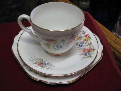 %% STANLEY BONE CHINA TRIO  %%