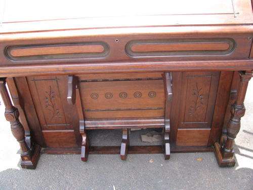 ANTIQUE MAHOGANY MASON & HAMLIN "TRAPORREL"..........a valuable mid 1800's piece