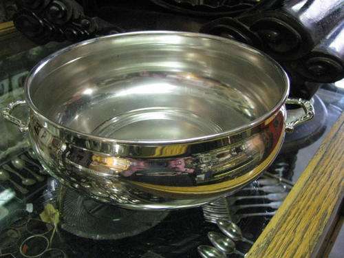 A BEAUTIFUL SERVING DISH IN GREAT CONDITION @@@CRAAAZZZYYY R1 START!!!!
