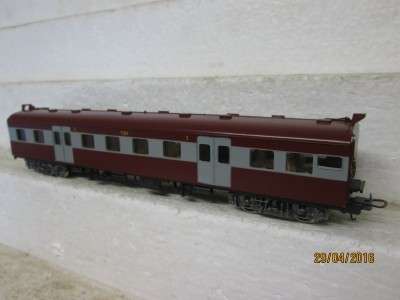 HO SCALE: SAR LIMA SUBURBAN THIRD CLASS COACH - LOT 790H