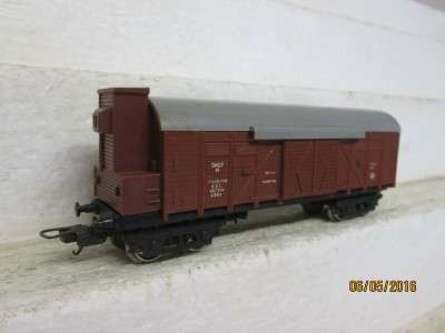 HO SCALE: LIMA SNCF GUARD VAN - LOT 953H