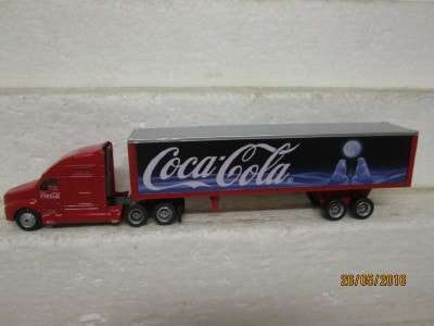HO SCALE : COCA-COLA ROAD HORSE AND TRAILER - LOT 90J