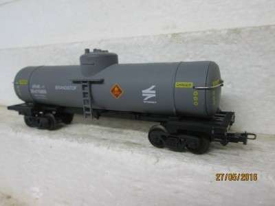 HO SCALE : SAR FRATESCHI GREY XPHR PETROL TANKER KIT - LOT 129J