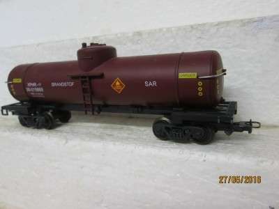 HO SCALE : SAR FRATESCHI BROWN XPHR PETROL TANKER KIT - LOT 130J