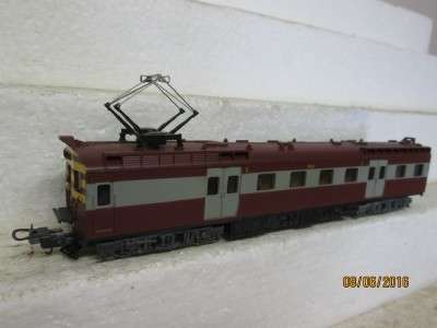 HO SCALE : LIMA SAR SUBURBAN DUMMY LOCO - LOT 216J