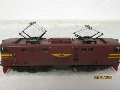 HO SCALE : LIMA SAR BROWN 5E ELECTRIC LOCO DUMMY - LOT 227J