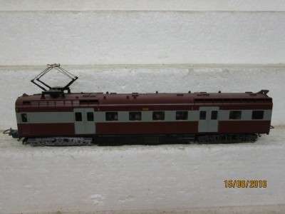 HO SCALE : LIMA SAR SUBURBAN THIRD CLASS DUMMY - LOT 322J