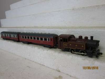 HO SCALE : LIMA SAR ORANGE EXPRESS SET - LOT 657J